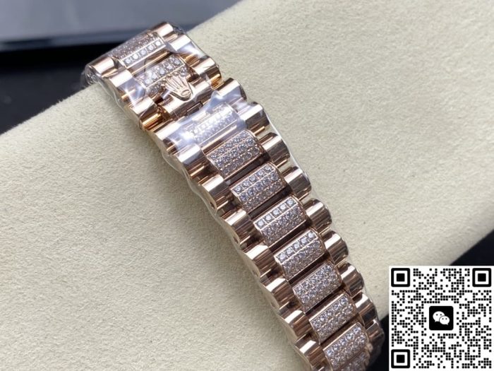 Replica Rolex Day-Date m128235-0088 8+ Factory Big calendar - Image 8