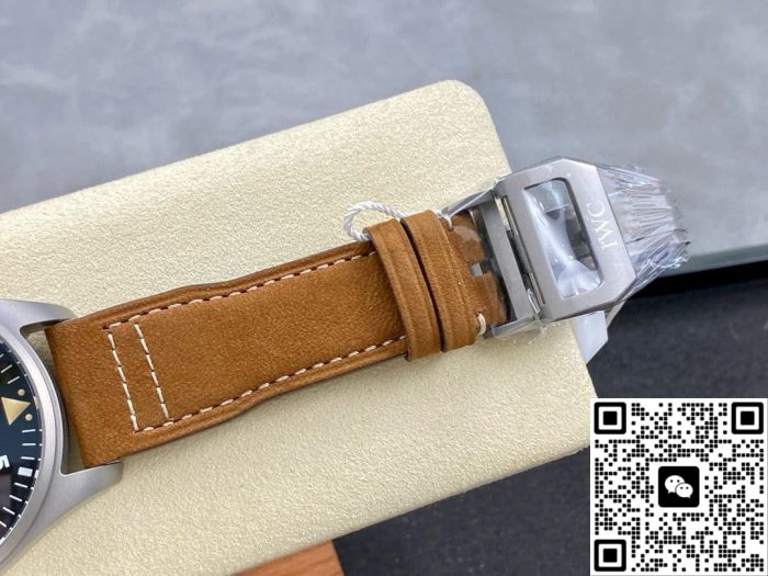 Replica IWC Pilot’s Watch IW329701 M+ Factory Brown strap - Image 9