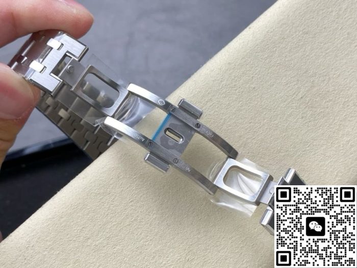Replica Audemars Piguet Royal Oak 26240BC.OO.1320BC.01 APS Factory Purple dial - Image 8