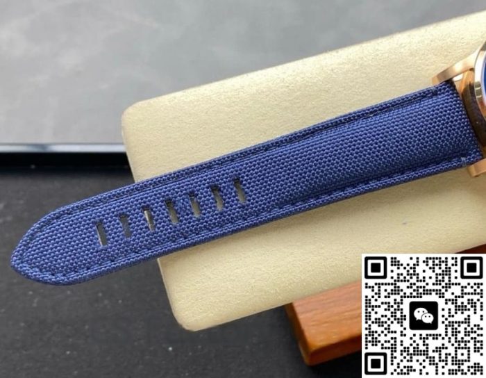 Replica Audemars Piguet CODE 11.59 26393OR.OO.A027KB.01 OMF Factory Rubber-coated strap - Image 7