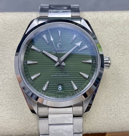 Replica Omega Seamaster 220.10.38.20.10.003 N1 Factory Green Dial