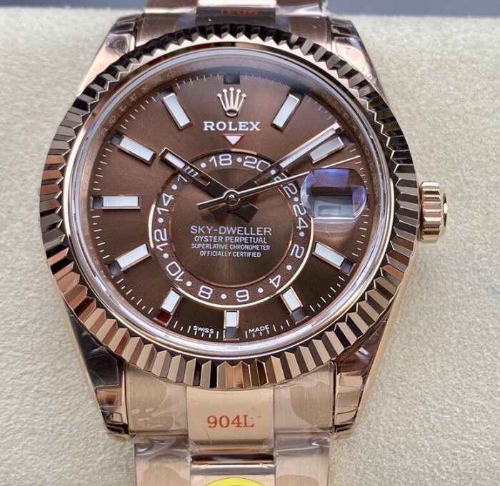 Replica Rolex Sky-Dweller m326935-0006 Noob Factory Oyster folding clasp - Image 1
