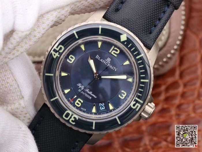 Replica Blancpain Fifty Fathoms 5015-12B40-O52 ZF Factory Blue Dial - Image 4