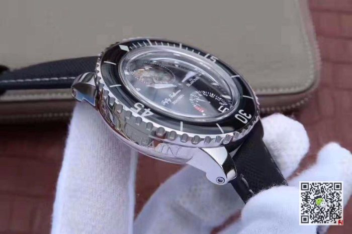Replica Blancpain Fifty Fathoms Tourbillon 8 Days 5025-1530-52A Black Dial - Image 7