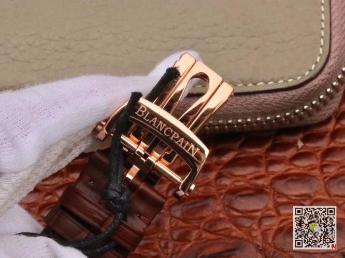 Replica Blancpain L-EVOLUTION 8805-1134-53B Rose Gold Case Black Dial - Image 9