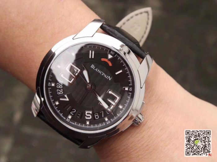 Replica Blancpain L-EVOLUTION 8805-1134-53B Black Dial - Image 10