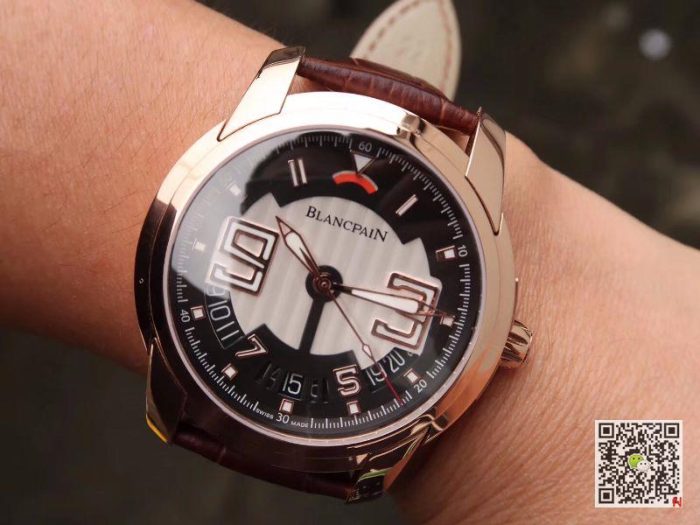 Replica Blancpain L-EVOLUTION 8805-1134-53B Rose Gold Case Black Dial - Image 10