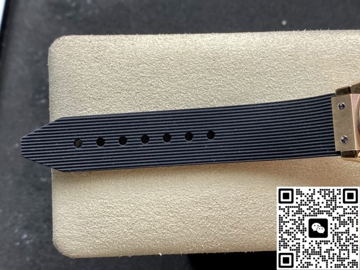Replica Hublot Classic Fusion 591.OX.1480.RX HB Factory Rubber strap - Image 8
