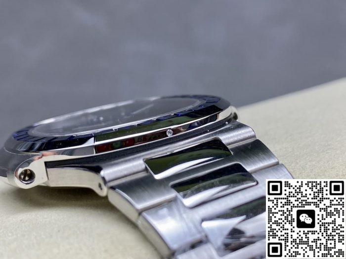 Replica Patek Philippe Nautilus 7118-1300B GR Factory Blue Dial - Image 4