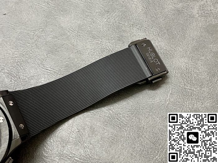 Replica Hublot Classic Fusion 525.CM.0170.RX BB Factory Black ceramic - Image 8