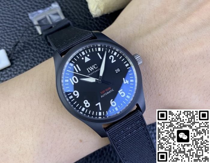Replica IWC Pilot IW326906 M+ Factory Rubber strap - Image 9