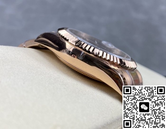 Replica Rolex Sky-Dweller m326935-0007 Noob Factory Dark rhodium white dial - Image 9