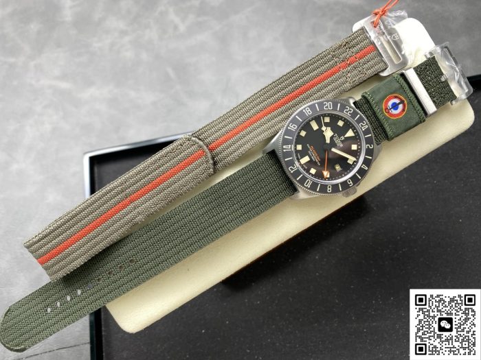 Replica Tudor Pelagos M2542G247NU-0002 M+ Factory Titanium Case - Image 5