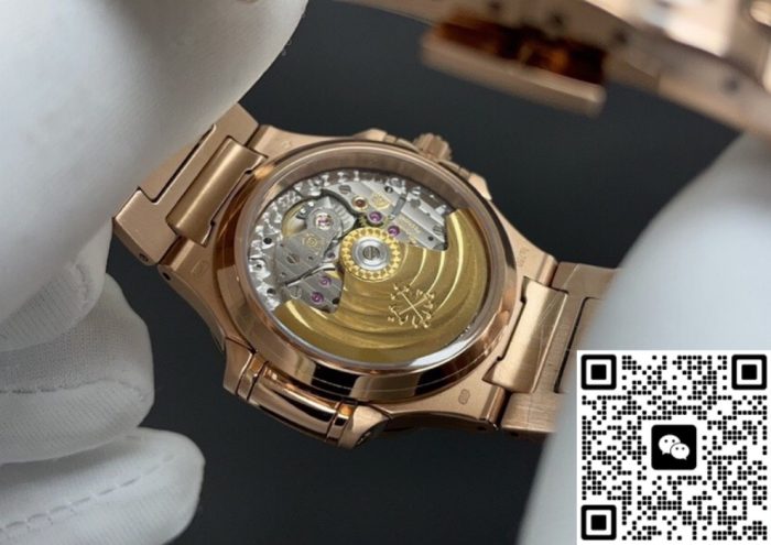Replica Patek Philippe Nautilus 7118-1300R-001 GR factory rose gold dial - Image 7