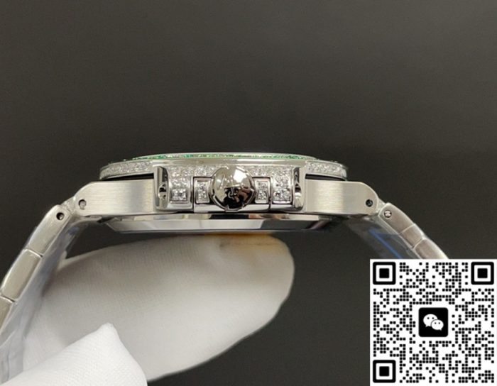 Replica Patek Philippe Nautilus 7118-1453G-001 GR factory sapphire crystal watch mirror - Image 5