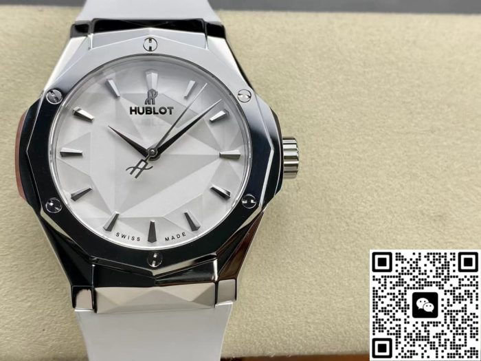 Replica Hublot Classic Fusion 550.NS.2200.RW.ORL20 HB Factory Rubber Strap - Image 2