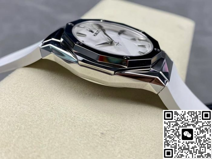 Replica Hublot Classic Fusion 550.NS.2200.RW.ORL20 HB Factory Rubber Strap - Image 6