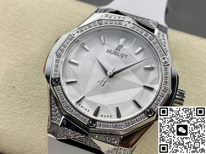 Replica Hublot Classic Fusion 550.NS.2200.RW.1804.ORL20 HB Factory Rubber Strap - Image 4