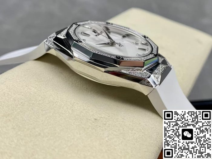 Replica Hublot Classic Fusion 550.NS.2200.RW.1804.ORL20 HB Factory Rubber Strap - Image 6