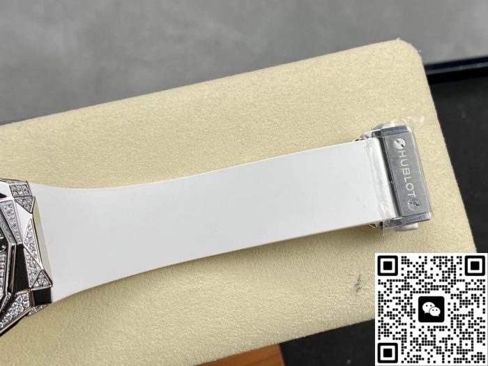 Replica Hublot Classic Fusion 550.NS.2200.RW.1804.ORL20 HB Factory Rubber Strap - Image 9