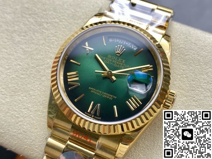 Replica Rolex Day-Date M128238-0118 8+ factory Gradient green dial - Image 4