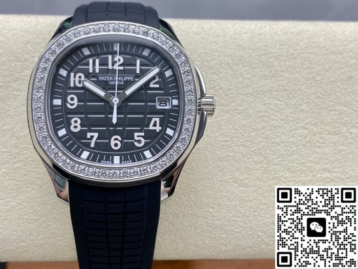 Replica Patek Philippe AQUANAUT 5267/200A-001 GR Factory Black Dial - Image 2