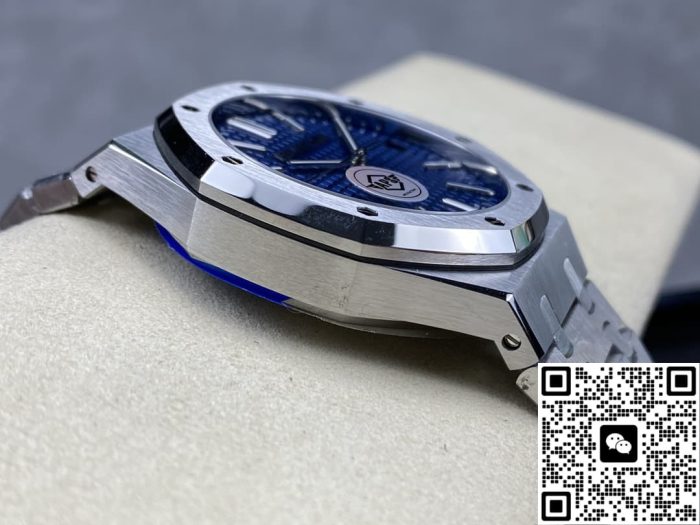 Replica Audemars Piguet Royal Oak 15510BC.OO.1320BC.02 APS factory V2 Folding clasp - Image 6