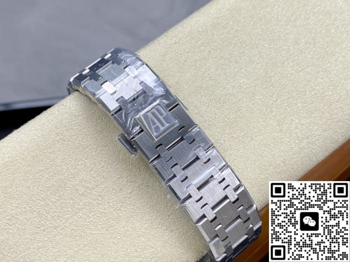 Replica Audemars Piguet Royal Oak 15510ST.OO.1320ST.09 APS factory V2 Army green dial - Image 8