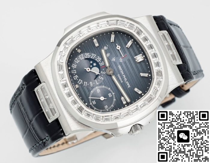 Replica Patek Philippe Nautilus 5724G-001 PPF factory V3 Black blue dial - Image 3