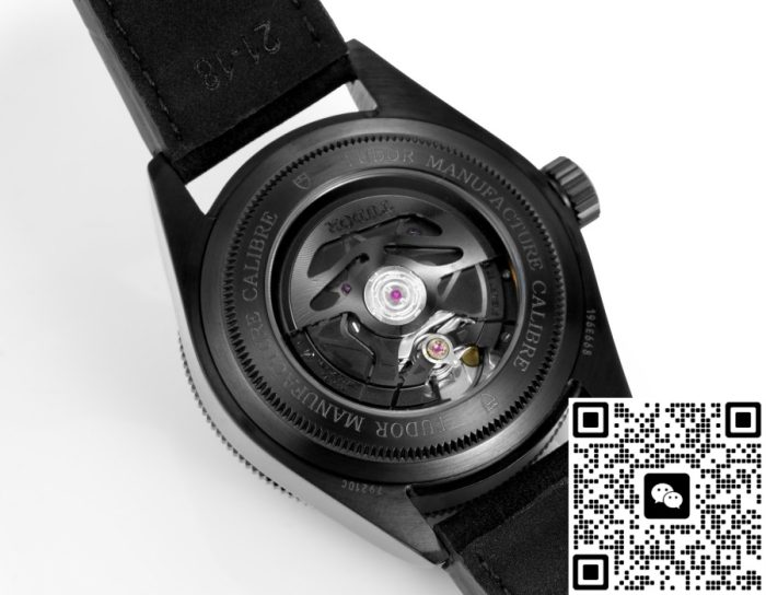 Replica Tudor Black Bay M79210CNU-0001 GR Factory Black ceramic - Image 7